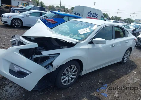 2015 Nissan Altima 2.5 S from USA, damaged, VIN 1N4AL3AP0FN333440